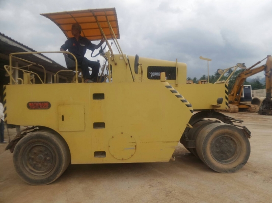 รถบดล้อยาง7ล้อ WATANABE พร้อมใช้งาน เอกสารเล่มทะเบียน รถบดล้อยาง7ล้อ WATANABE พร้อมใช้งาน เอกสารเล่มทะเบียน