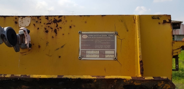 ขายด่วนหางก้างสั้น ลากตู้ 20