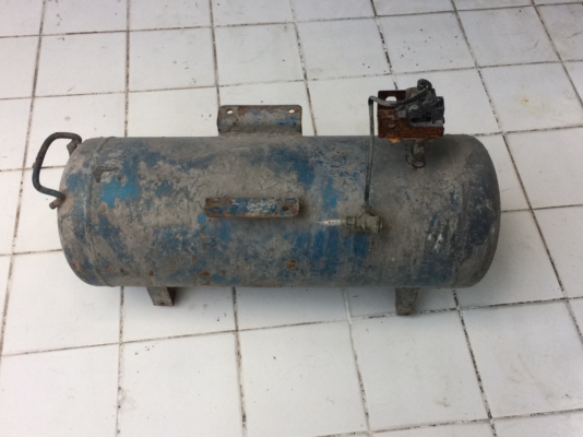 ถังลมเปล่า