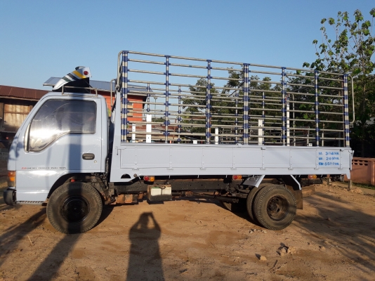 รถบรรทุกหกล้อ ISUZU NKR 110 ปี 44 รถห้างแท้ แอร์เย็น