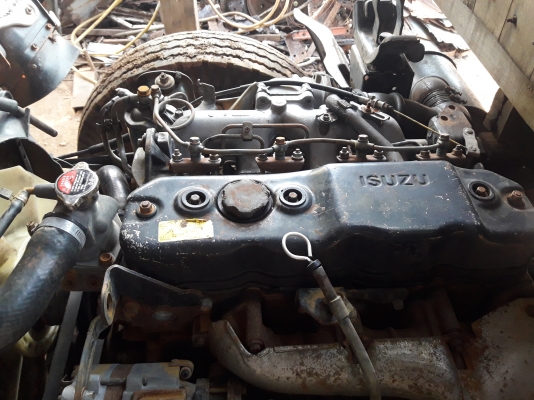 รถบรรทุกหกล้อ ISUZU NKR 110 ปี 44 รถห้างแท้ แอร์เย็น