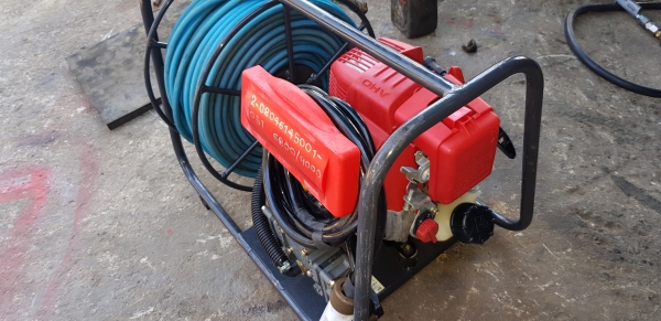 ปั้มฉีดยาเครื่อง 4 จังหวะพร้อมสาย