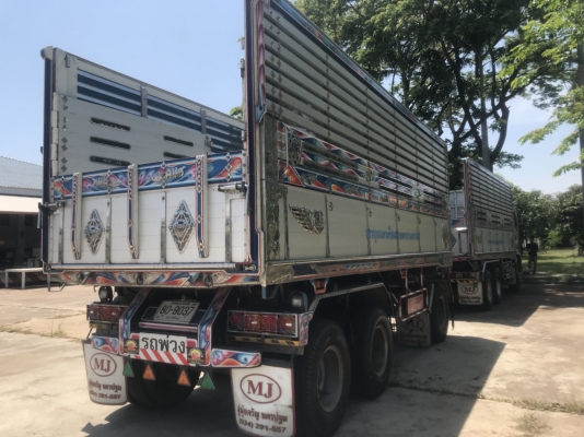 ขายรถพ่วงดั้ม360 ปี57DT วิ่งน้อย95000โล ใส่ของได้30.9ตัน