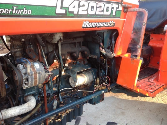 ขาย L4202DT 4WD (TURBO) ยางใหม่4เส้น พร้อมผาน6 เครื่องแน่น