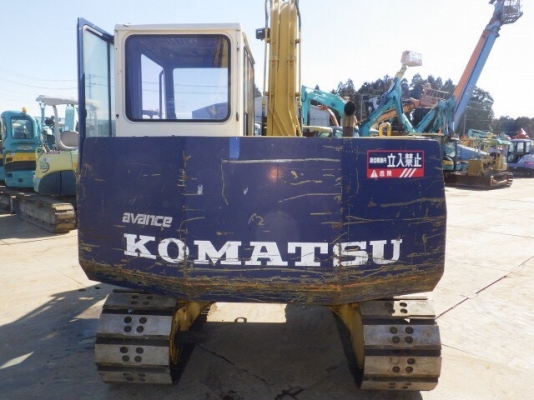 ขายรถแบคโฮ PC60-6Z นำเข้าจากญี่ปุ่นยังไม่ผ่านการใช้งานในไทยค่ะ