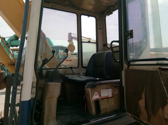 ขายรถแบคโฮ PC60-6Z นำเข้าจากญี่ปุ่นยังไม่ผ่านการใช้งานในไทยค่ะ