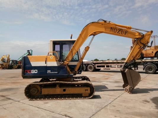 ขายรถแบคโฮ PC60-6Z นำเข้าจากญี่ปุ่นยังไม่ผ่านการใช้งานในไทยค่ะ