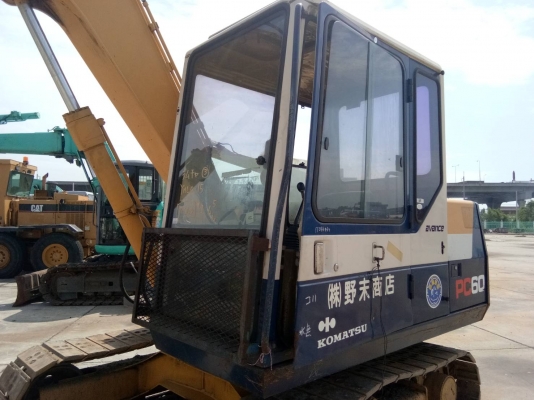 ขายรถแบคโฮ PC60-6Z นำเข้าจากญี่ปุ่นยังไม่ผ่านการใช้งานในไทยค่ะ