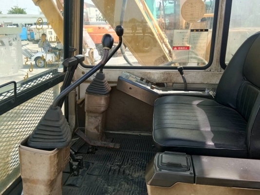 ขายรถแบคโฮ PC60-6Z นำเข้าจากญี่ปุ่นยังไม่ผ่านการใช้งานในไทยค่ะ