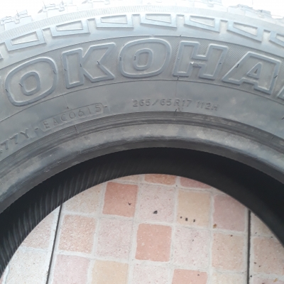 ยางสายลุย YOKOHAMA AT 265-65-17 งามๆ 1ชุด
