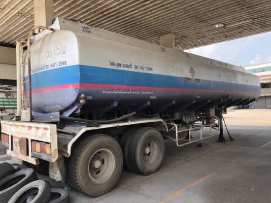 ขาย 255,000 หางถังนำ้มัน PANUS ปี39 37,000 ลิตร โลตล่าง 5 ช่อง หาง 2 คาน ยาว 10.3 เมตร ยางดี คัสซีสวย ถังสวย สภาพพร้อมใช้  เอกสารเล่มทะเบียน  รถอยู่ นครปฐม โทร0610710295