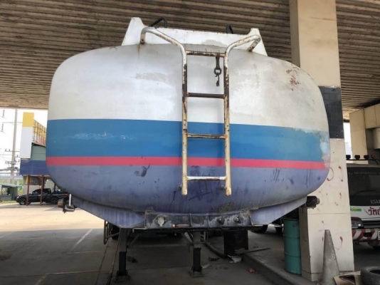 ขาย 255,000 หางถังนำ้มัน PANUS ปี39 37,000 ลิตร โลตล่าง 5 ช่อง หาง 2 คาน ยาว 10.3 เมตร ยางดี คัสซีสวย ถังสวย สภาพพร้อมใช้  เอกสารเล่มทะเบียน  รถอยู่ นครปฐม โทร0610710295