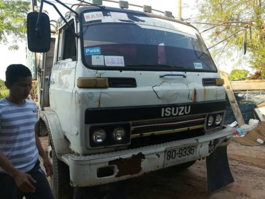 ISUZU 165
