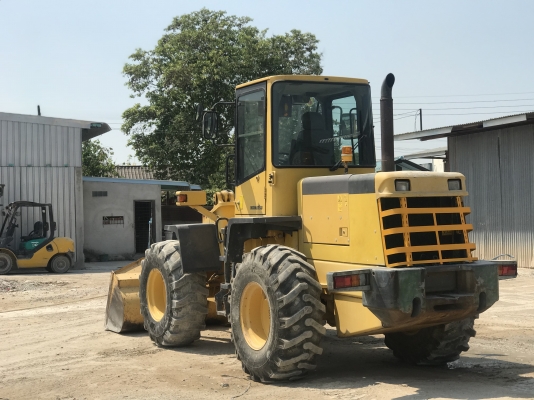 รถตักล้อยาง Komatsu Wa150-3 รถตักล้อยาง Komatsu Wa150-3