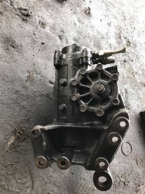 ขายกระปุกพวงมาลัยdeca195/270