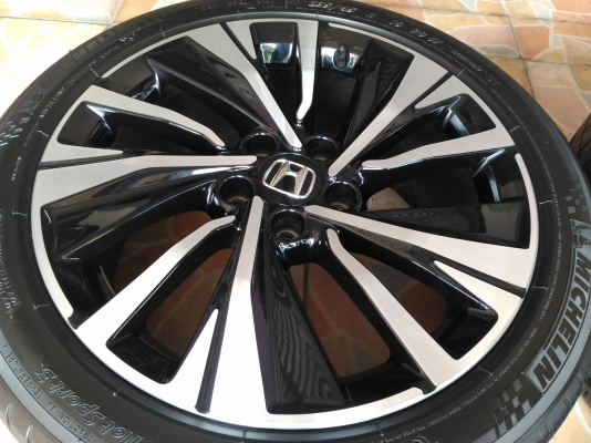 ล้อแม็ก Honda Accord G9 ขอบ 18 พร้อมยาง Michelin PS3 235 45 18 ผลิตปี 2016 ล้อแม็ก Honda Accord G9 ขอบ 18 พร้อมยาง Michelin PS3 235 45 18 ผลิตปี 2016