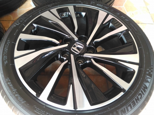 ล้อแม็ก Honda Accord G9 ขอบ 18 พร้อมยาง Michelin PS3 235 45 18 ผลิตปี 2016 ล้อแม็ก Honda Accord G9 ขอบ 18 พร้อมยาง Michelin PS3 235 45 18 ผลิตปี 2016