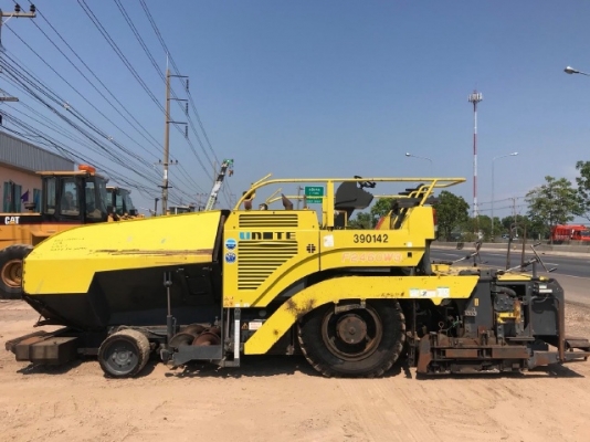 ขายรถปูยาง SUMITOMO HA60W-7 (ขนาด 6 เมตร) ปี 2009 นำเข้าเองจากญี่ปุ่น สภาพสวยพร้อมใช้งาน มีVDOการทำงานครับ