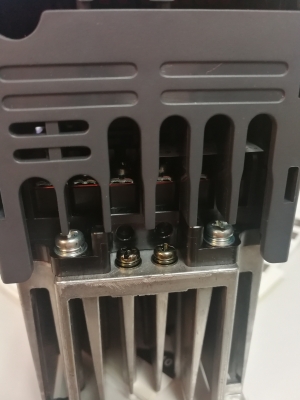 Inverter mitsubishi FR D720-0.75 k 3PH AC 200-240v Inverter mitsubishi FR D720-0.75 k 3PH AC 200-240v