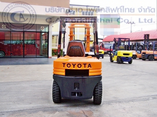 ขาย รถโฟล์คลิฟท์ TOYOTA รุ่น 5FD30