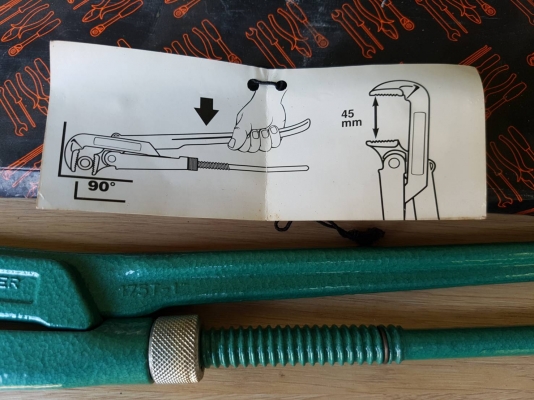 ขายคอม้า1&quot; SANDVIK MADE IN SWEDEN.ใหม่เก่าเก็บ