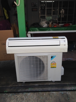 **** ขายแอร์ DAIKIN 18000 BTU สภาพดี แอร์ปี15 ****