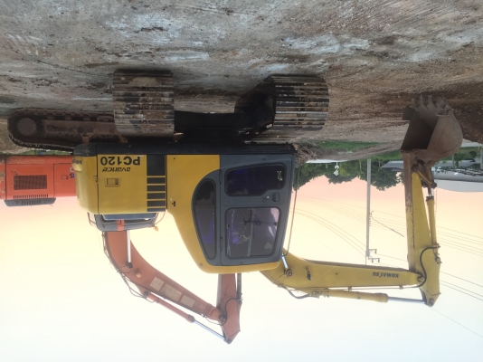 ขายคับรถแบคโฮKomatsu PC100-6ไฟฟ้าครบช่วงล่างเต็มเอกสารอินวอยเจ้าของขายเอง ขายคับรถแบคโฮKomatsu PC100-6ไฟฟ้าครบช่วงล่างเต็มเอกสารอินวอยเจ้าของขายเอง