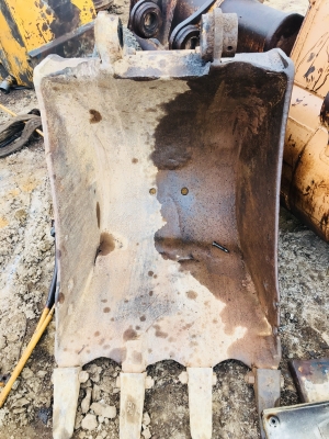 ขายบุ๊งกี สำหรับ รถขนาด120 ครับ