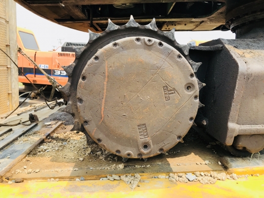 ขาย ตัวเดิน kobelco sk200-5 สวยๆพร้อมใช้งานครับ