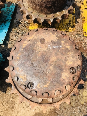 ขาย ตัวเดิน komatsu pc300-6 สวยๆ พร้อมใช้งานลูกล่ะ150,000บาท