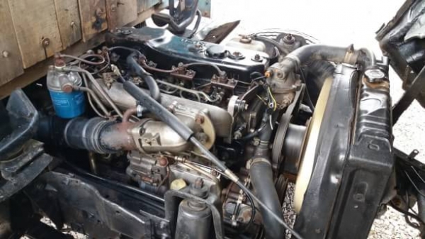 ISUZU NKR 110แรงม้า แท้ห้าง 6ล้อตู้สแตนเลส เปิดข้างได้ ท้ายได้ เครื่องดี คัทซีสวย เล่มพร้อม ราคาคุยได้ สอบถาม 0872976734