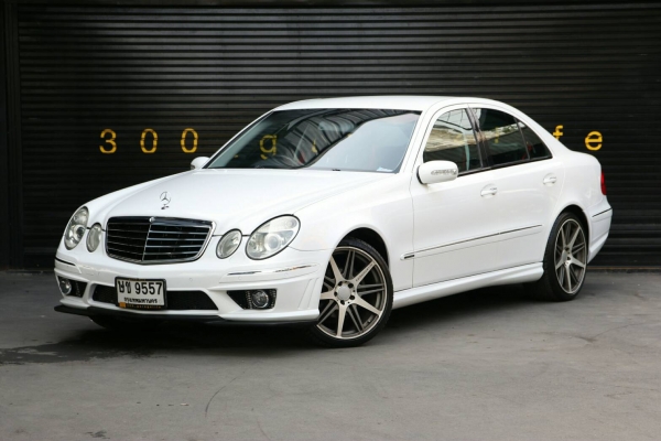 ขาย Benz E200 ปี 2003 พร้อมชุดแต่ง AMG E63