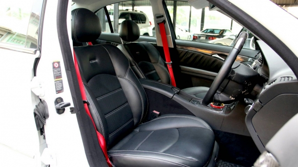 ขาย Benz E200 ปี 2003 พร้อมชุดแต่ง AMG E63