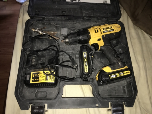 สว่านกระแทกไร้สายDewalt 18v ของแท้ สว่านกระแทกไร้สายDewalt 18v ของแท้