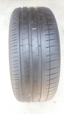 ขายยาง235/40/18 ปี 4016 MICHERLIN Pilot3 2 เส้น ขายยาง235/40/18 ปี 4016 MICHERLIN Pilot3 2 เส้น