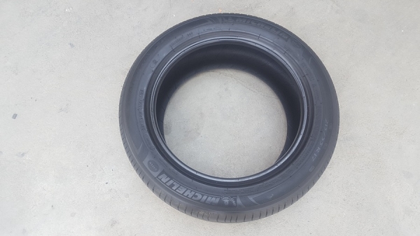ขายยาง215/55/17 ปี 4215 MICHERLIN 3ST 4 เส้น ขายยาง215/55/17 ปี 4215 MICHERLIN 3ST 4 เส้น