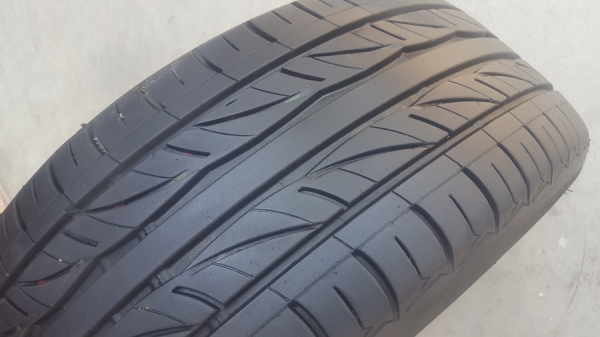 ขายยาง205/55/16 ปี 1517 Firestone 4 เส้น ขายยาง205/55/16 ปี 1517 Firestone 4 เส้น