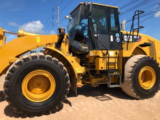 ขายรถตักล้อยาง CAT 950H ปี 2013 รถนอกนำเข้าเองจากญี่ปุ่น สภาพสวยพร้อมใช้งาน มีVDOการทำงานครับ