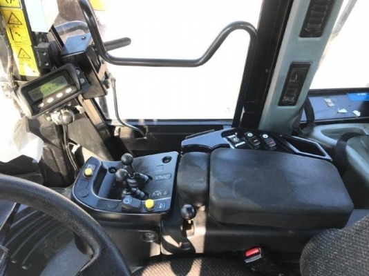 ขายรถตักล้อยาง CAT 950H ปี 2013 รถนอกนำเข้าเองจากญี่ปุ่น สภาพสวยพร้อมใช้งาน มีVDOการทำงานครับ