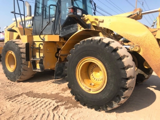 ขายรถตักล้อยาง CAT 950H ปี 2013 รถนอกนำเข้าเองจากญี่ปุ่น สภาพสวยพร้อมใช้งาน มีVDOการทำงานครับ