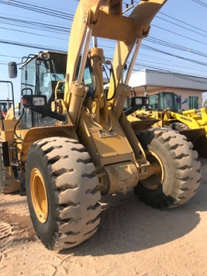 ขายรถตักล้อยาง CAT 950H ปี 2013 รถนอกนำเข้าเองจากญี่ปุ่น สภาพสวยพร้อมใช้งาน มีVDOการทำงานครับ