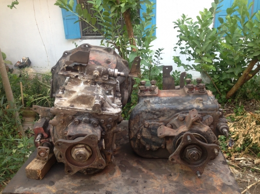 ขายสโลฮีน่สโลเหลียมพร้อมเกียร์และเพลากลาง2ดุนพ้อมแท่นสโลครบชุดใส่ได้เลยสภาพกิ๊ฟ