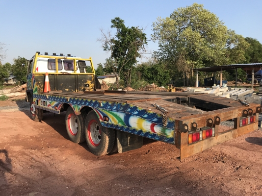 รถเกี่ยว พร้อมเทรนเลอร์