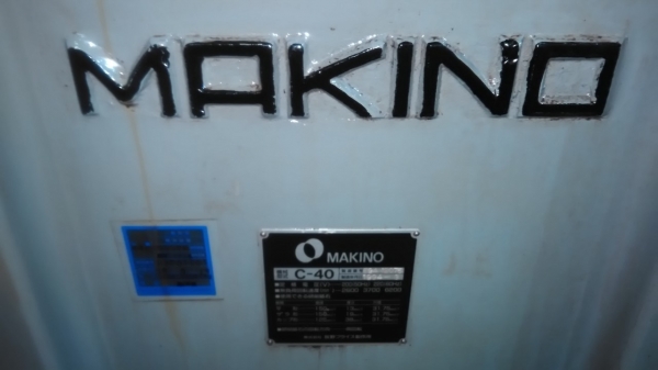 **ขายถูกๆ เครื่องเจียร์อเนกประสงค์(เก่านอก-แห้งๆญี่ปุ่น)** MAKINO C-40(1994) Universal Tools&amp;Cutter Grinder  ทดสอบเรียบร้อยแล้ว อุปกรณ์ครบ แน่นๆ นิ่งๆเงียบๆพร้อมใช้งานครับ