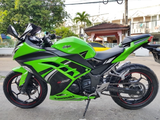 Ninja300 2014 abs รถบ้านมือเดียว วิ่งน้อย ฟรีดาวน์ Ninja300 2014 abs รถบ้านมือเดียว วิ่งน้อย ฟรีดาวน์