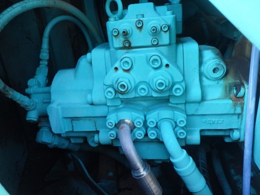 รถขุด Kobelco SK100-3 มาร์คไฟว์ซุปเปอร์ เก่าญี่ปุ่น