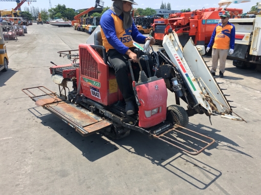 รถเกี่ยวข้าว