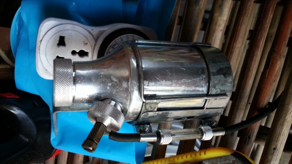 ขายกระป๋องน้ำมัน ออโต้รูฟ สำหรับเครื่องกินแก๊ซ 1,050  พร้อมส่ง