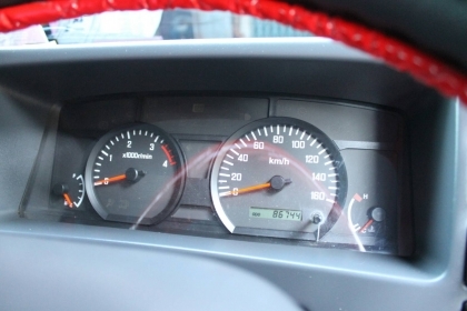 รถ isuzu npr 150 ปี56 รถห้างแท้