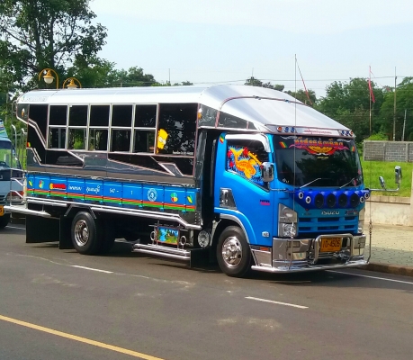 รถ isuzu npr 150 ปี56 รถห้างแท้